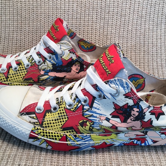 dc comics wonder woman women's sneakers
